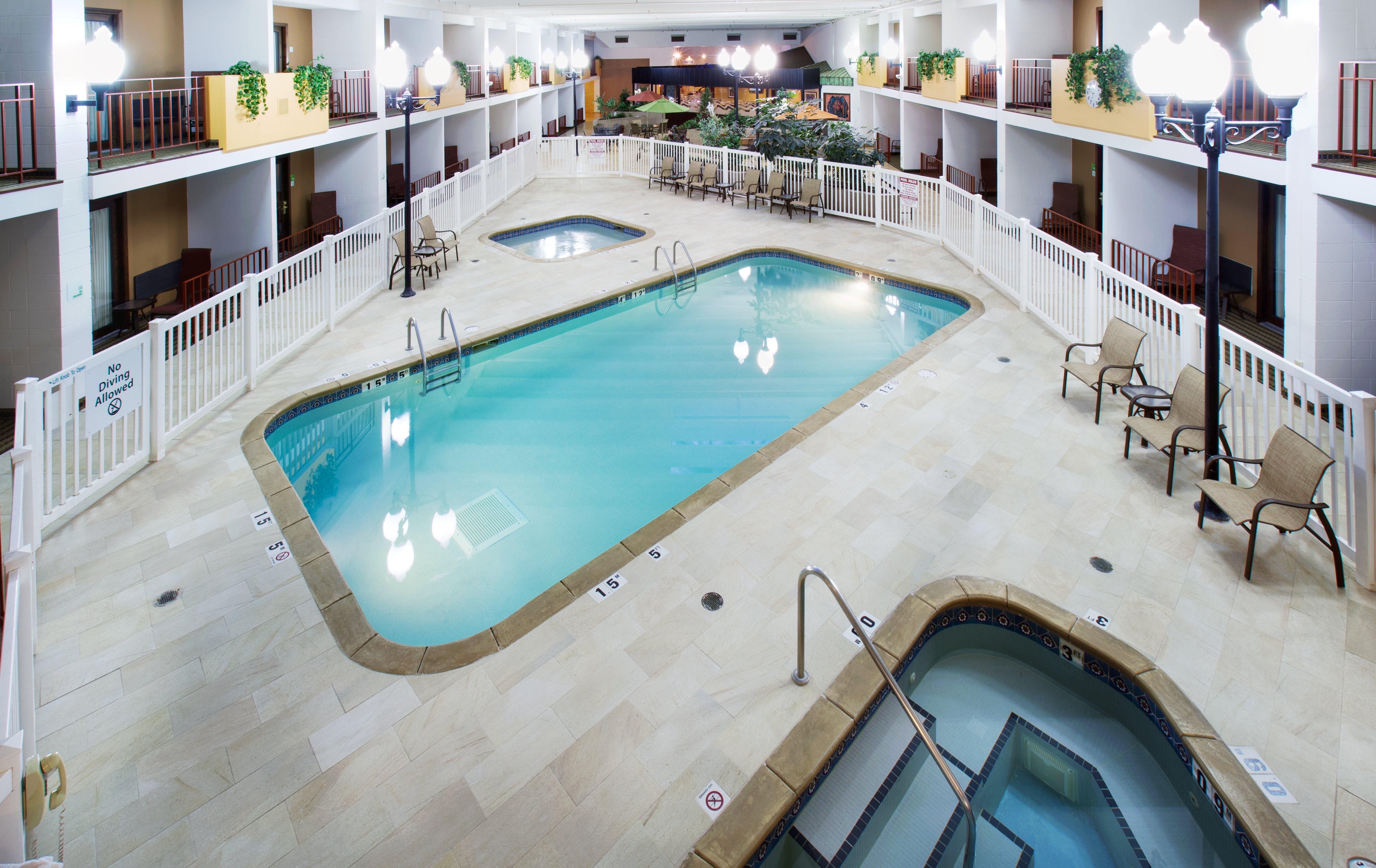 Готель Doubletree By Hilton Austin, Mn Екстер'єр фото