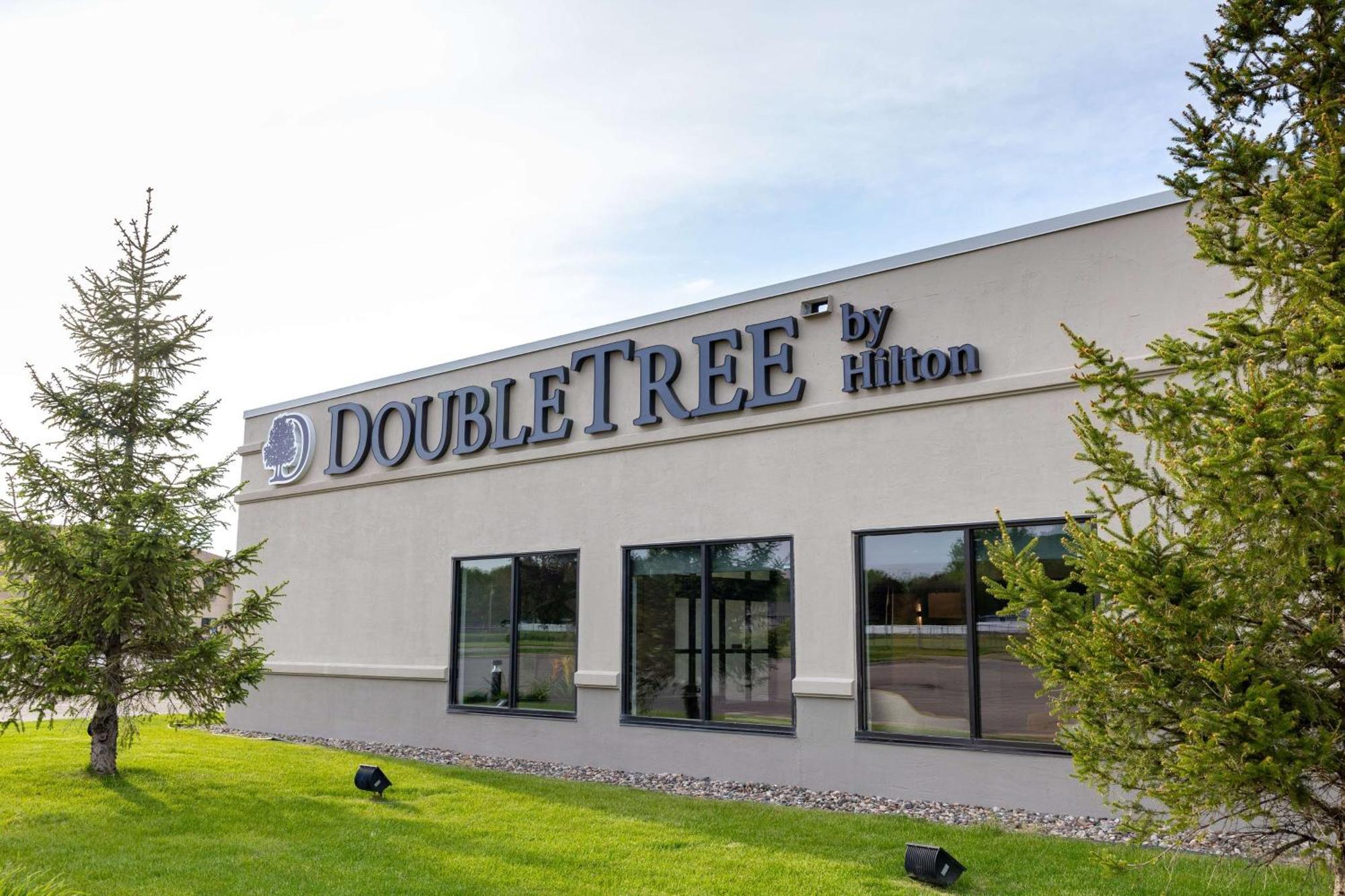 Готель Doubletree By Hilton Austin, Mn Екстер'єр фото